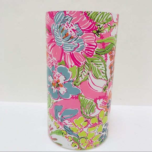 SOLD Lilly Pulitzer Target Glass Hurricane Vase - Picture 7 of 8